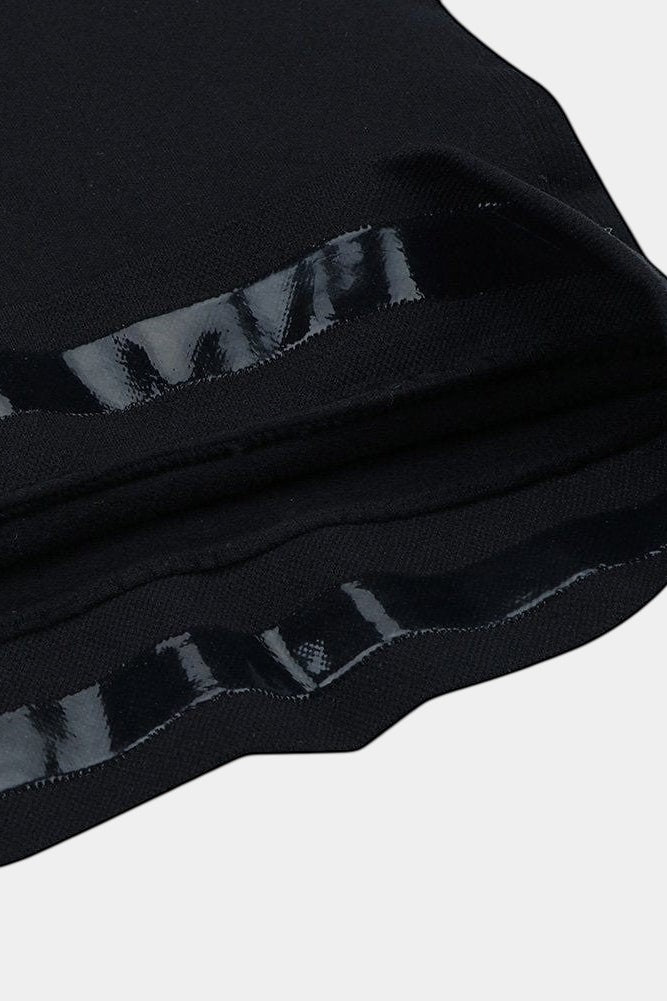 www.modusactive.com black seamless high-waist butt lifter shorts with no-slip silicone strips on waistband.