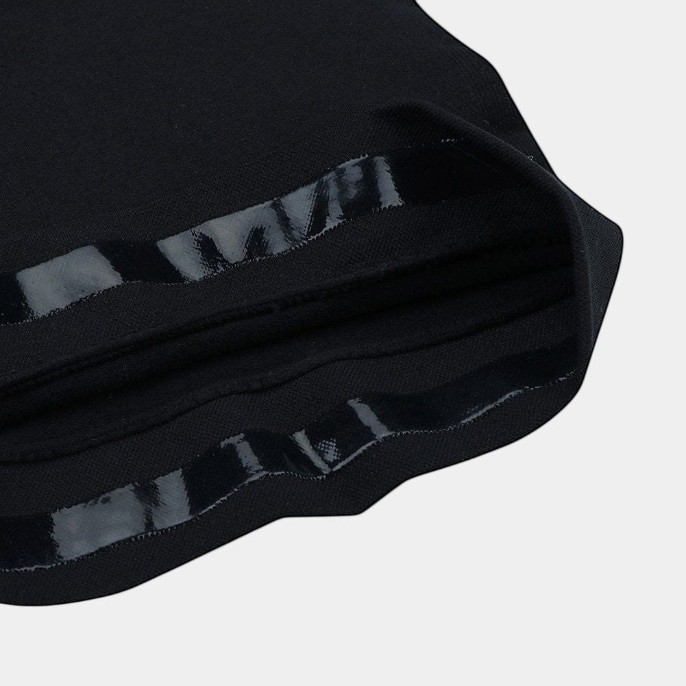 www.modusactive.com black seamless high-waist butt lifter shorts with no-slip silicone strips on waistband.