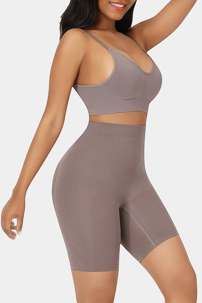 Modusactive taupe seamless high-waist butt lifter shorts made of nylon and elastane. Invisible under clothing.