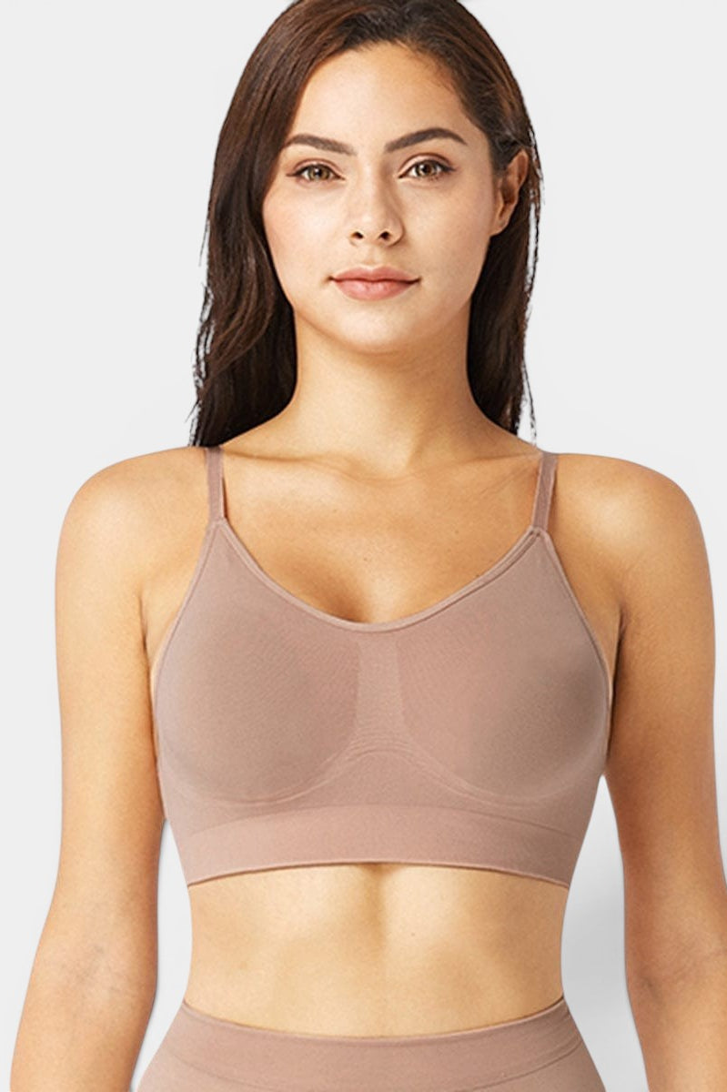 www.modusactive.com Sculpt contour bra in taupe, made of nylon and elastane with removable padding and adjustable straps.
